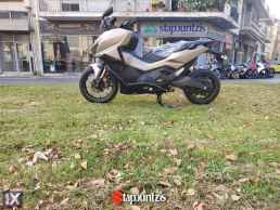 Honda Forza 750